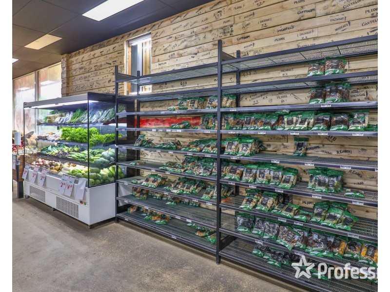 . Uncle Monkeys Fruit Market, Mildura VIC 3500