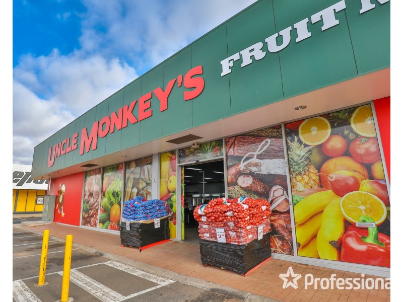 . Uncle Monkeys Fruit Market, Mildura VIC 3500