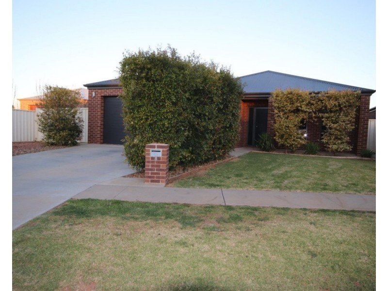 18 Condor Drive, Mildura VIC 3500