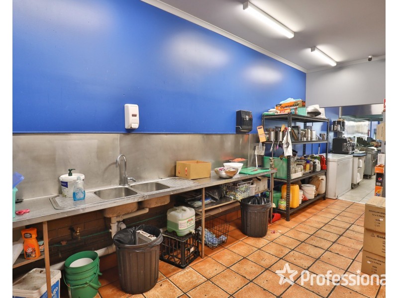 33 Langtree Avenue, Mildura VIC 3500