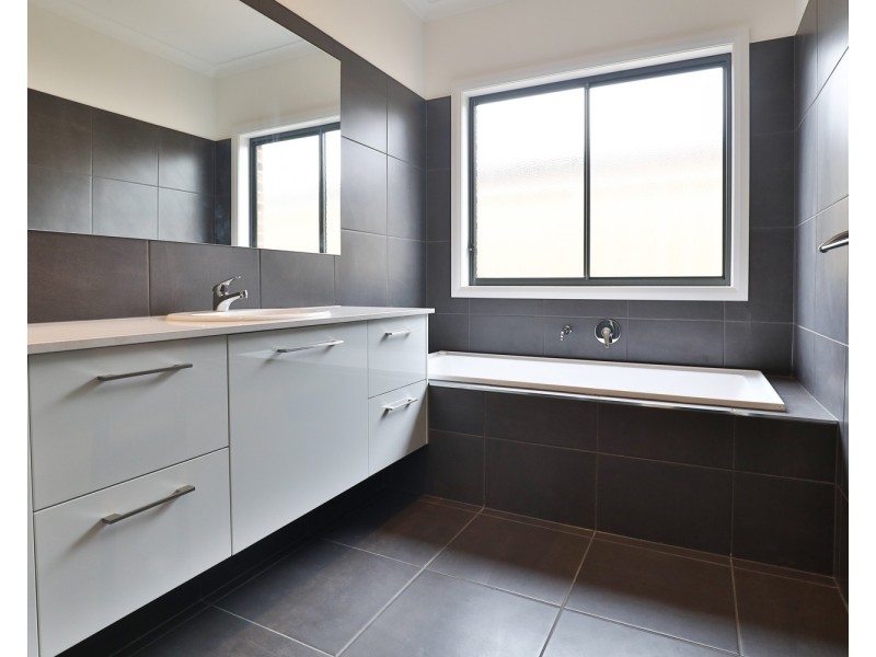 40 Springfield Drive, Mildura VIC 3500