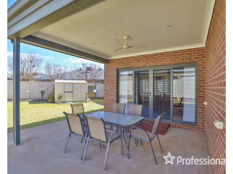 11 Renshinkan Court, Mildura VIC 3500