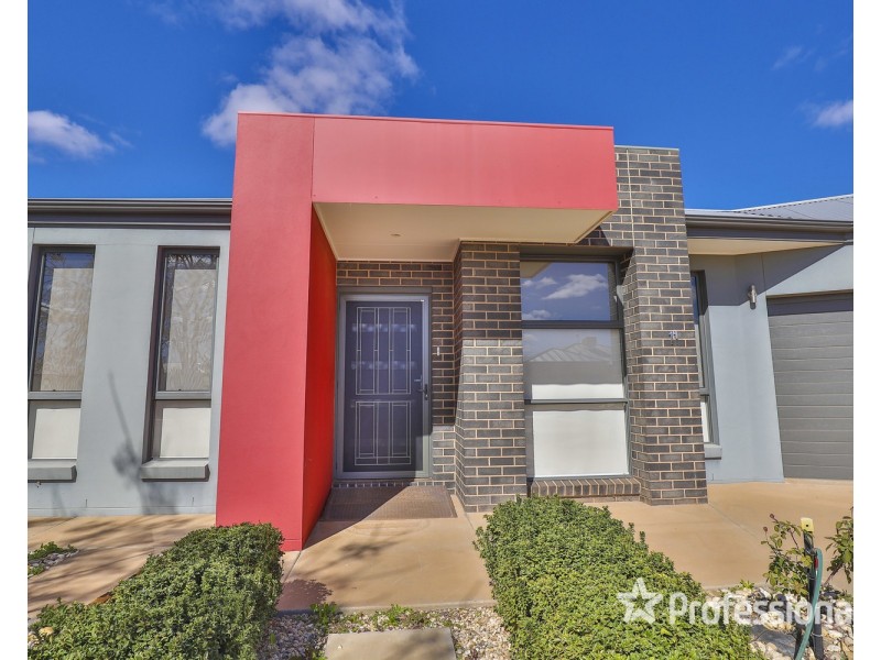 11 Renshinkan Court, Mildura VIC 3500