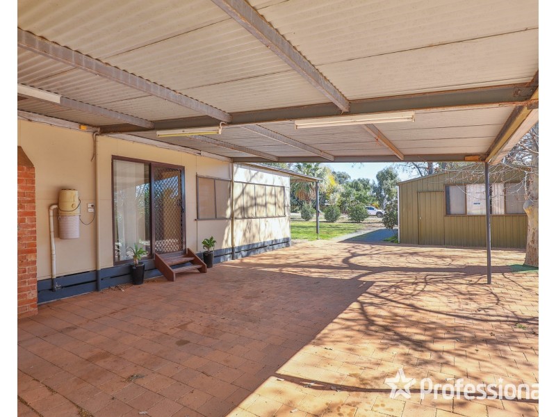 15 Fern Avenue, Irymple VIC 3498