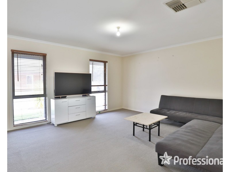 11 Belle Gardens Drive, Mildura VIC 3500