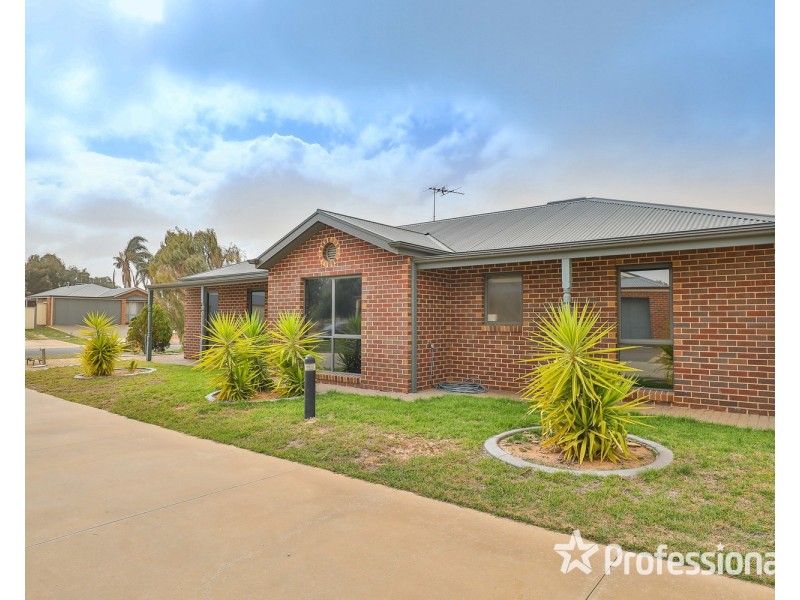 11 Belle Gardens Drive, Mildura VIC 3500