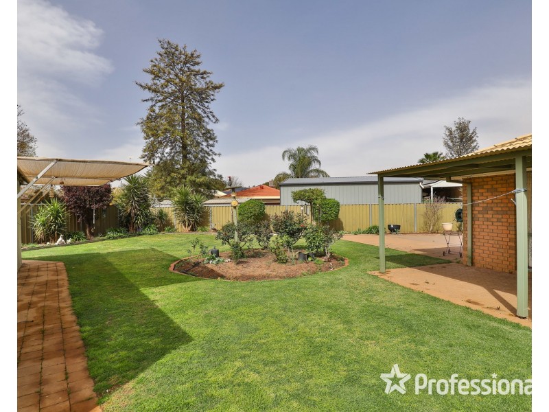 3 Coonawarra Close, Mildura VIC 3500