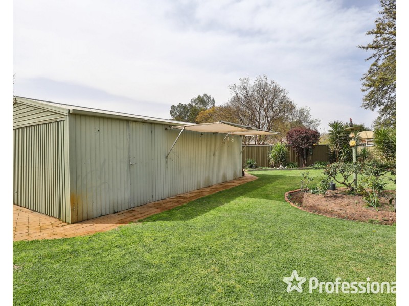 3 Coonawarra Close, Mildura VIC 3500