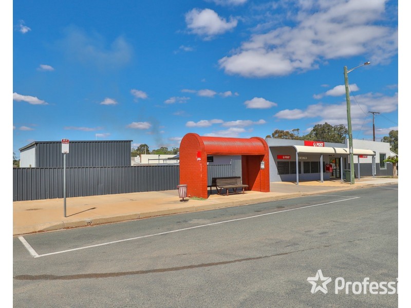 30-32 Adelaide Street, Gol Gol NSW 2738