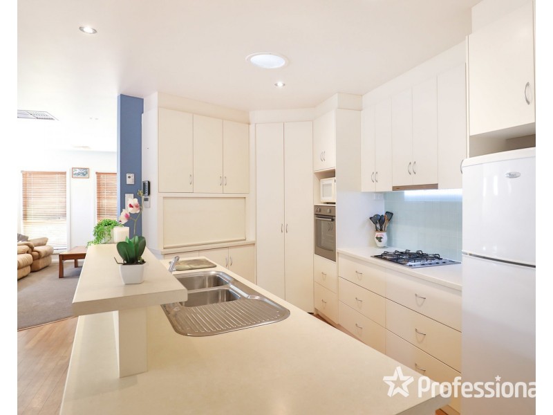 658 Cureton Avenue, Nichols Point VIC 3501