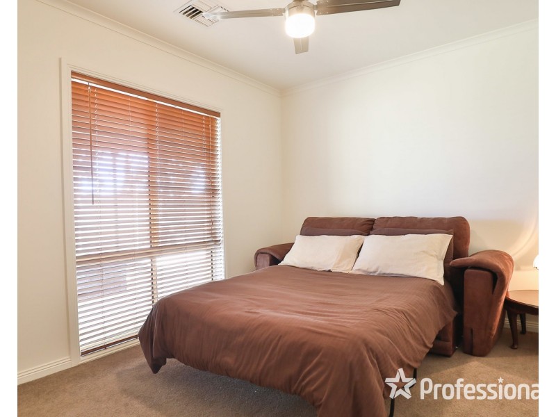 658 Cureton Avenue, Nichols Point VIC 3501