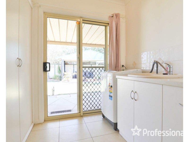 658 Cureton Avenue, Nichols Point VIC 3501