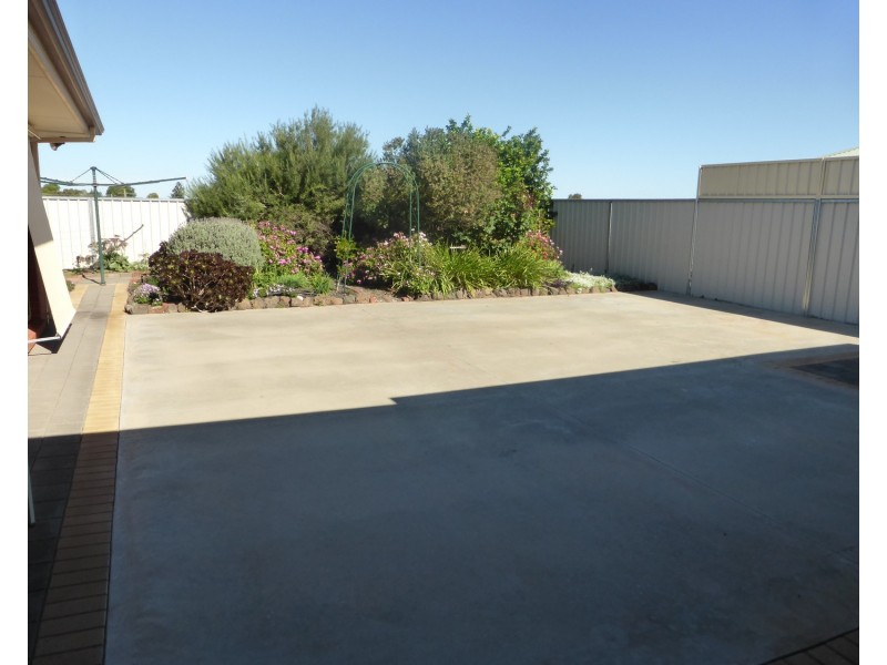 35 Tulane Drive, Mildura VIC 3500
