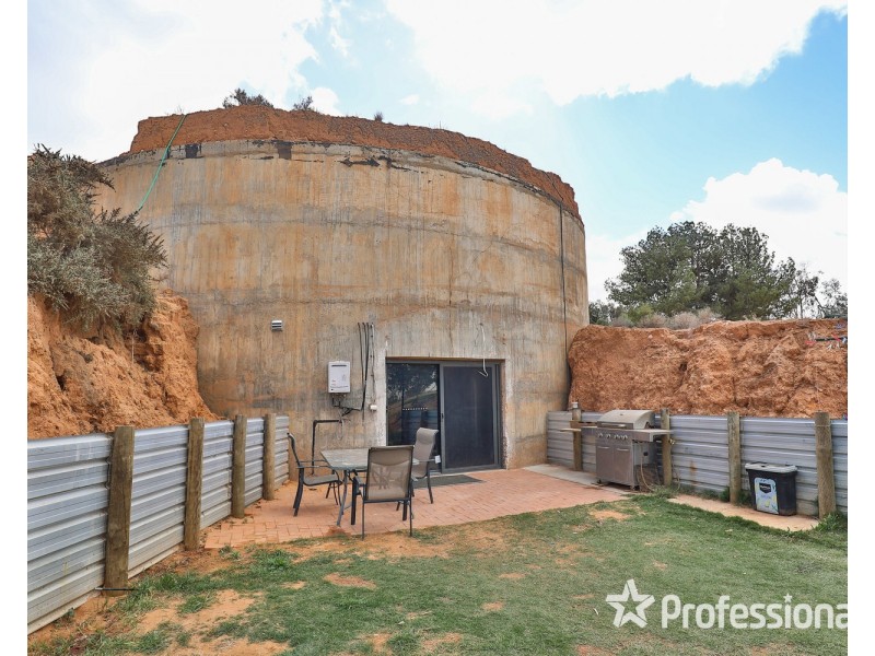 2 Nemstas Lane, Yelta VIC 3505