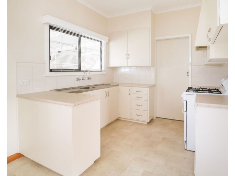 65 Tenth Street, Mildura VIC 3500