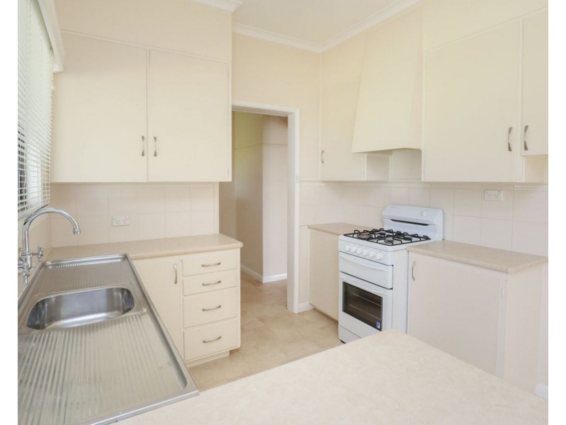 65 Tenth Street, Mildura VIC 3500