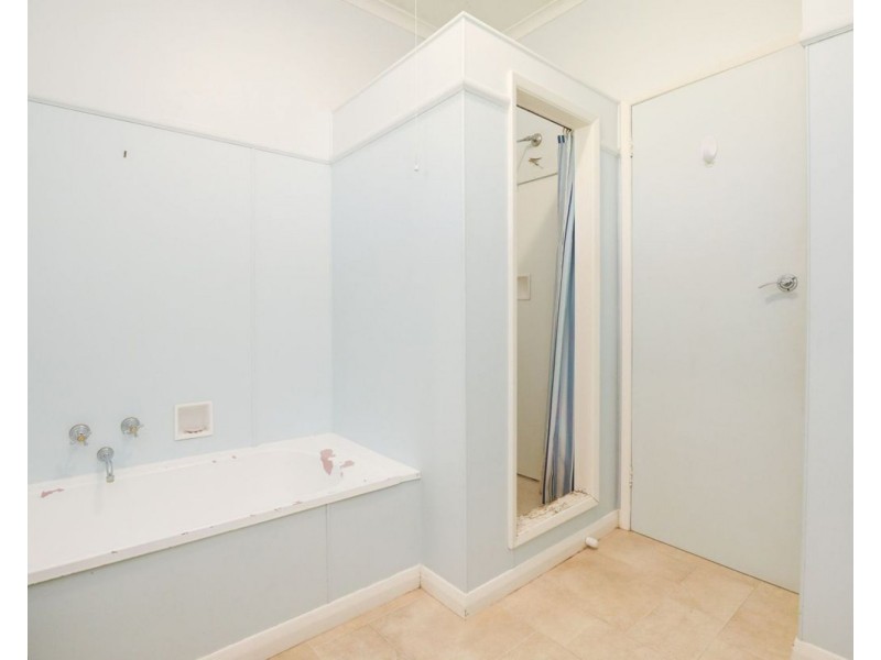 65 Tenth Street, Mildura VIC 3500