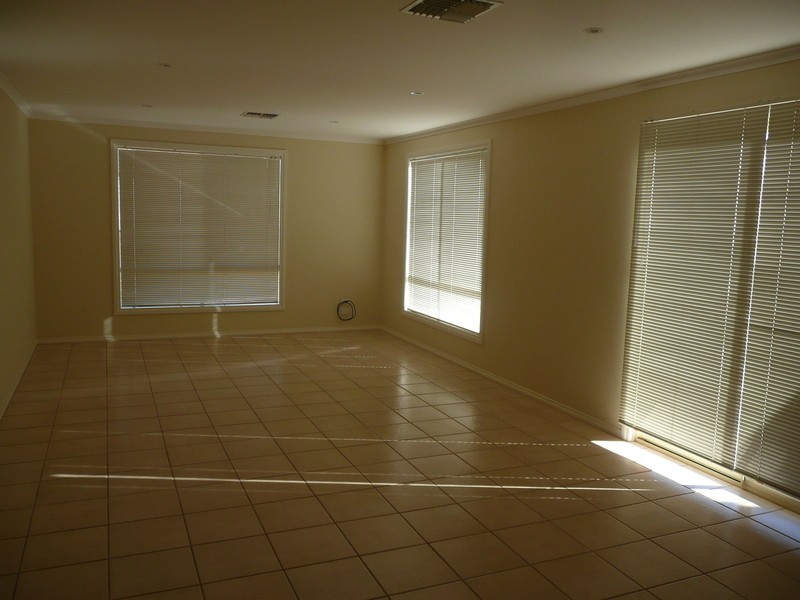 82 Summer Drive, Gol Gol NSW 2738