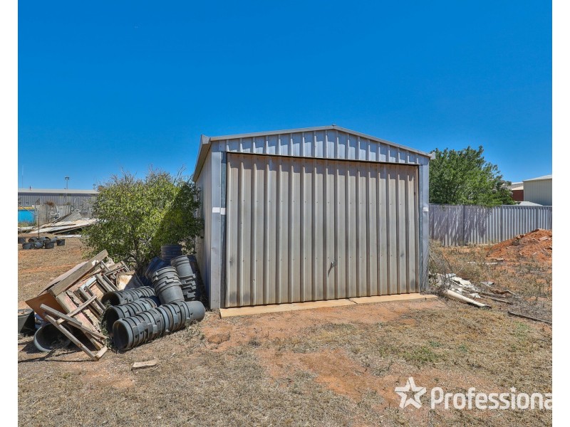 31  Tenth Street, Mildura VIC 3500
