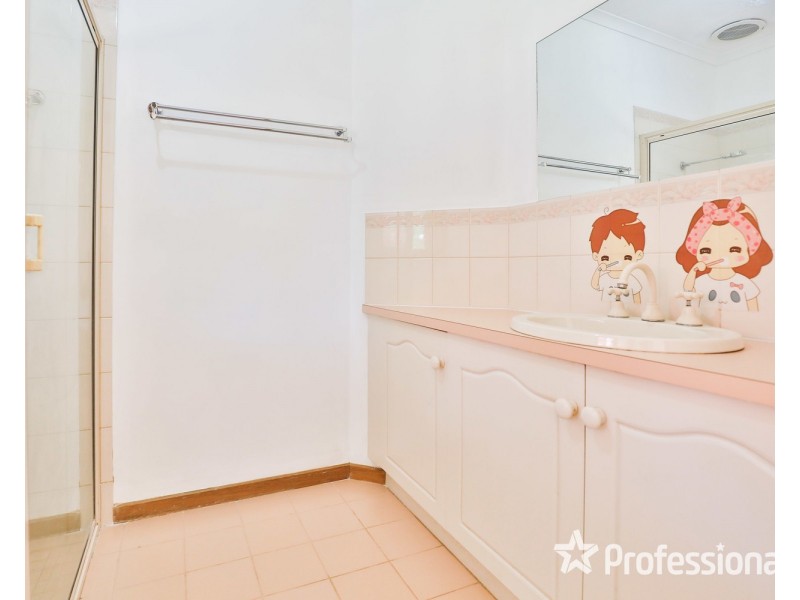 11 Patricia Drive, Mildura VIC 3500