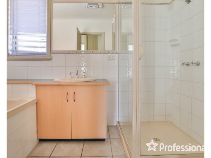 1/482 Walnut Avenue, Mildura VIC 3500