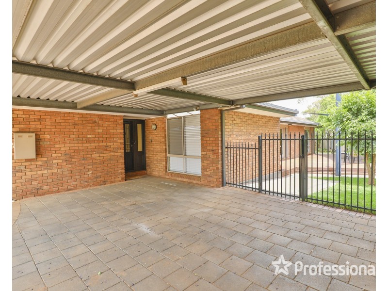 2 Banksia Court, Mildura VIC 3500