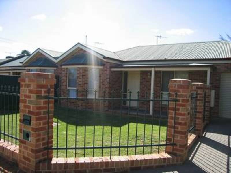 1/28 Chaffey Avenue, Mildura VIC 3500