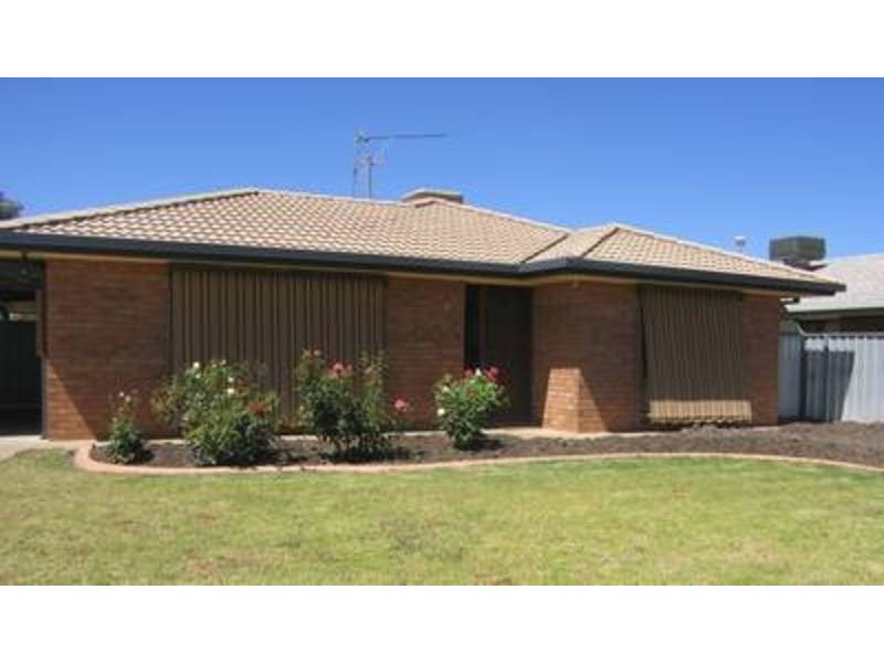 8 Jobson Court, Mildura VIC 3500