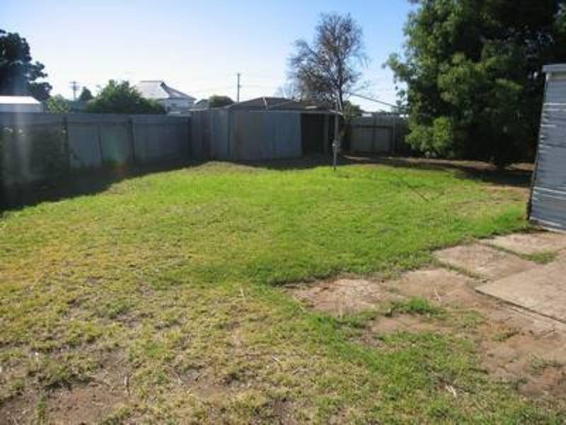 44 Magnolia Avenue, Mildura VIC 3500
