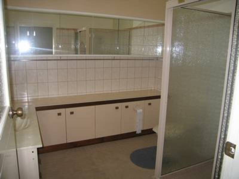 42 Seventh Street, Mildura VIC 3500