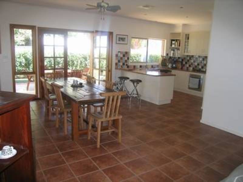 9 Cyprus Avenue, Mildura VIC 3500