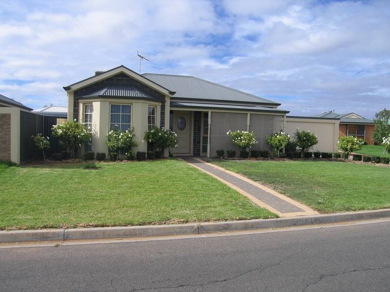 2 Risbey Court, Mildura VIC 3500
