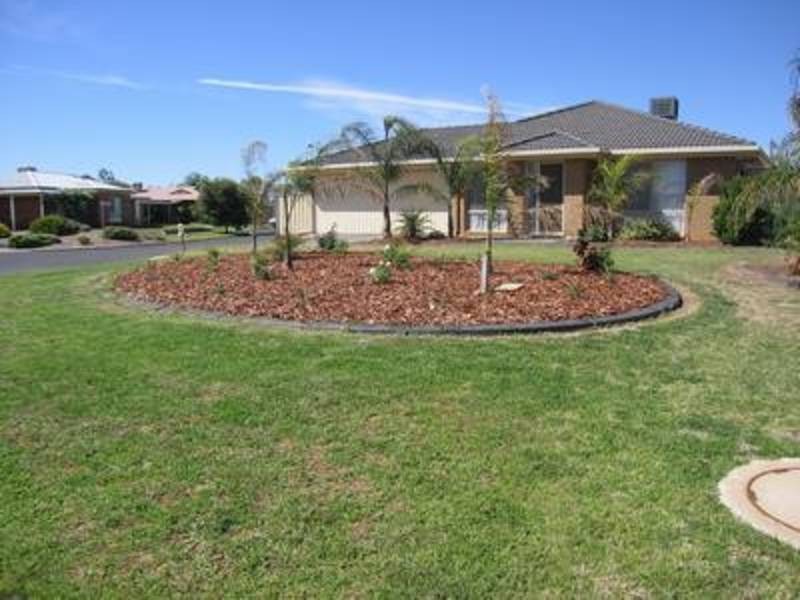 10 Vineleaf Street, Mildura VIC 3500