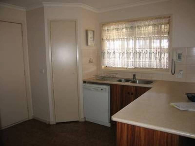 10 Vineleaf Street, Mildura VIC 3500