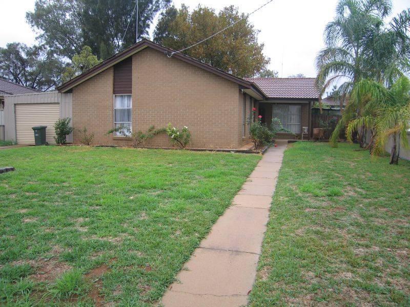 10 Oombah  Street, Red Cliffs VIC 3496