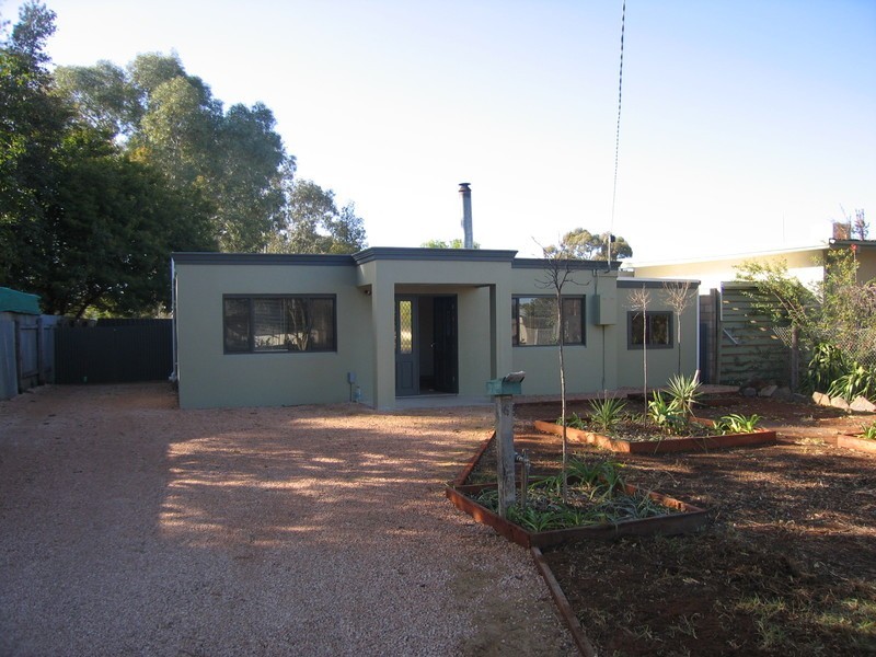 6 Mead Street, Merbein VIC 3505