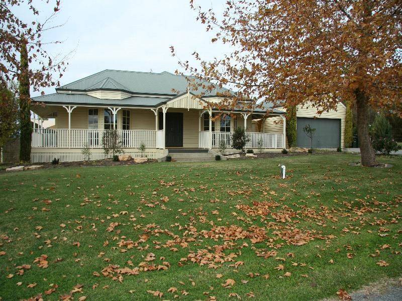 7 St Andrews  Drive, Cabarita VIC 3505