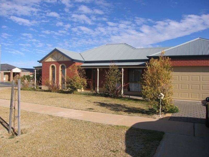 22 Tarrango Drive, Mildura VIC 3500