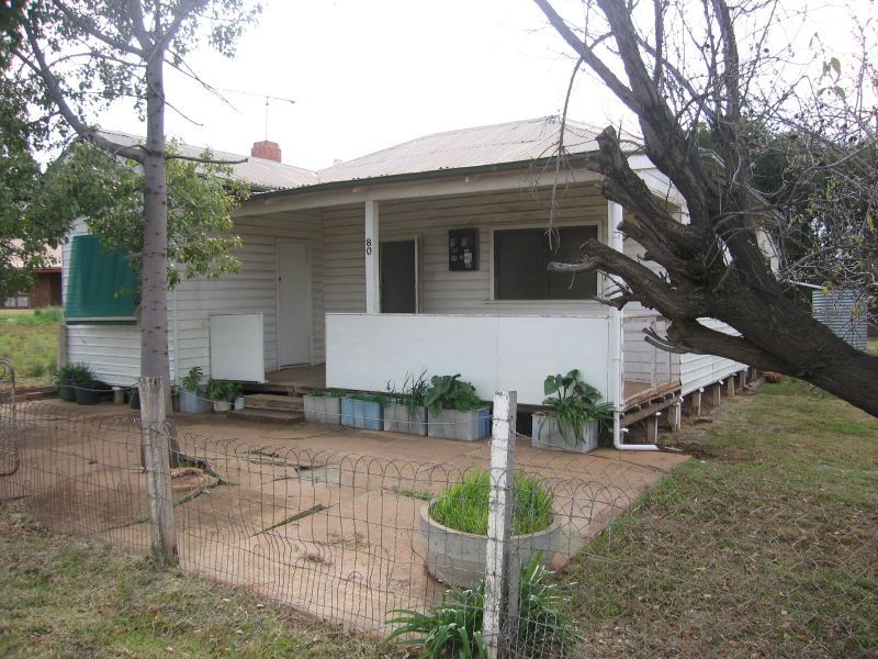 80 Adelaide Street, Gol Gol NSW 2738