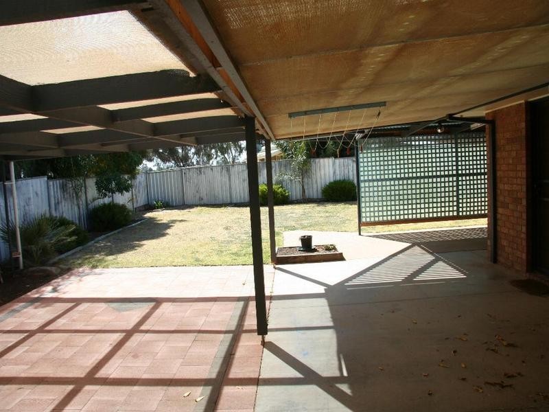 8 Jobson Court, Mildura VIC 3500