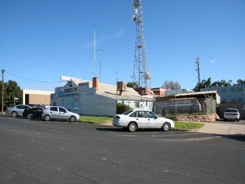 19-21 Madden Avenue, Mildura VIC 3500