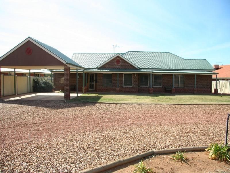 605 Cureton  Avenue, Nichols Point VIC 3501