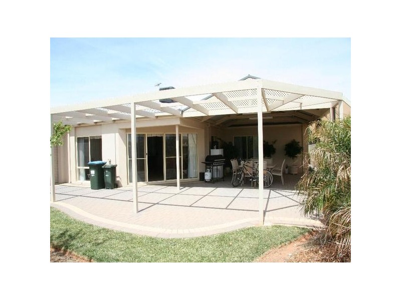 10 Shakira Court, Mildura VIC 3500