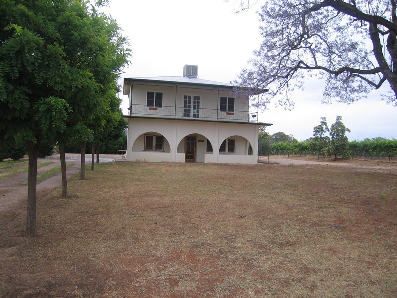 18 Riverview Rise, Gol Gol NSW 2738