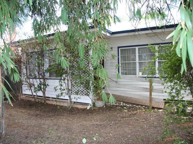 13 Mimosa Avenue, Mildura VIC 3500