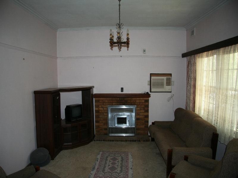 13 Mimosa Avenue, Mildura VIC 3500