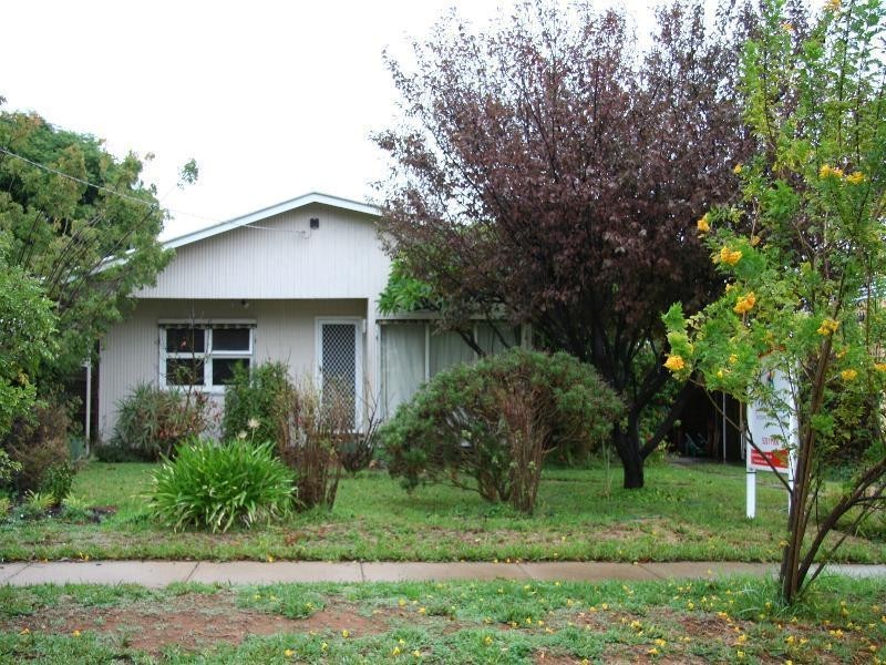 4 Bowen Crescent, Mildura VIC 3500