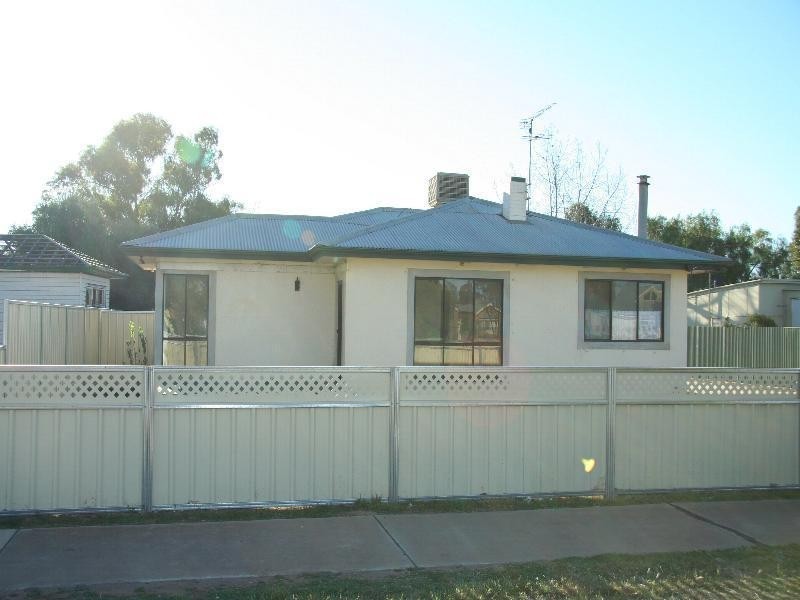 1595 Deakin Avenue, Mildura VIC 3500