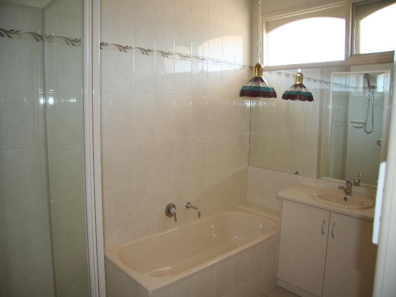 221 Walnut Avenue, Mildura VIC 3500