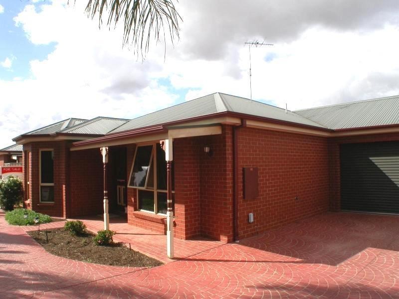 2/53 Belleview Drive, Irymple VIC 3498